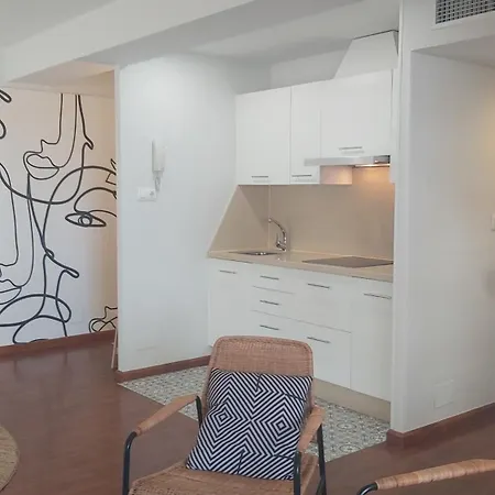 Del Parque Flats Alay Beach Apartment